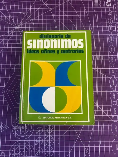 Diccionario de Sinónimos y Antónimos - miniatura 1