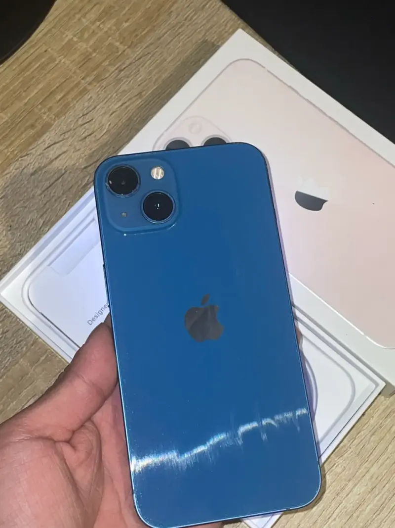 iPhone 13 128GB - 1
