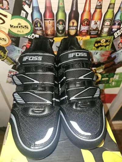 Zapatos de ciclismo y pedales - miniatura 1