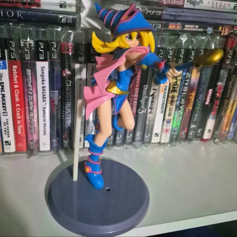 Figura Maga Oscura de Yu-gi-oh - 1