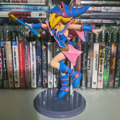 Figura Maga Oscura de Yu-gi-oh - miniatura 3