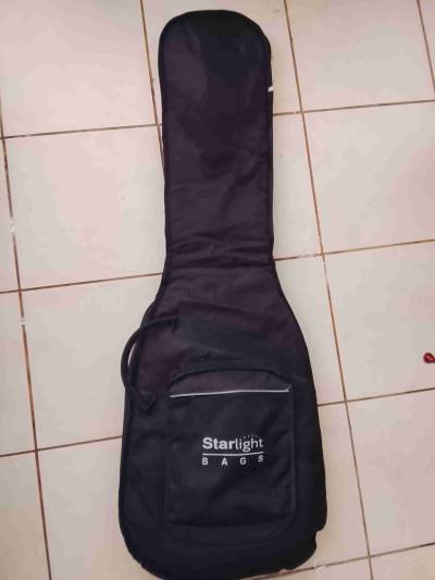 Funda de guitarra - miniatura 1