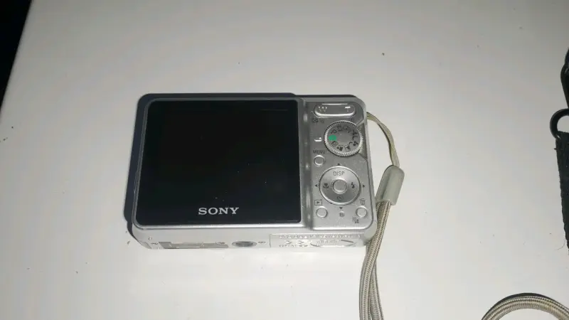 Camara fotográfica Sony - 1