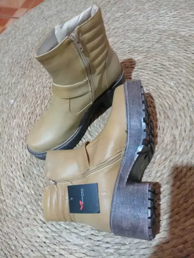 Botines nuevos - miniatura 3