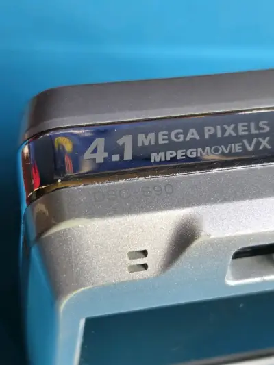 Sony Cyber-Shot vintage - miniatura 6