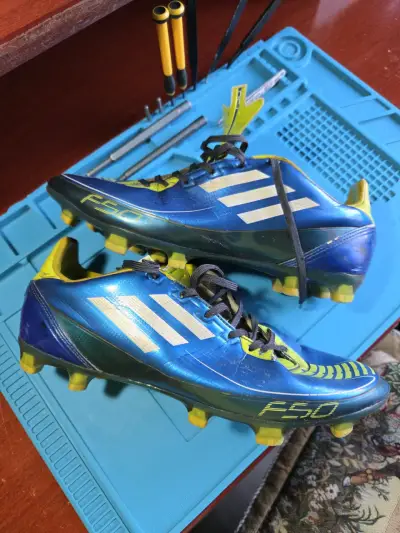 Adidas F30 semi profesional año 2012 - miniatura 3