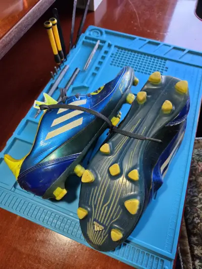 Adidas F30 semi profesional año 2012 - miniatura 4