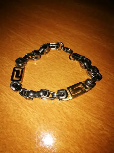 Hermosa pulsera de acero - miniatura 2