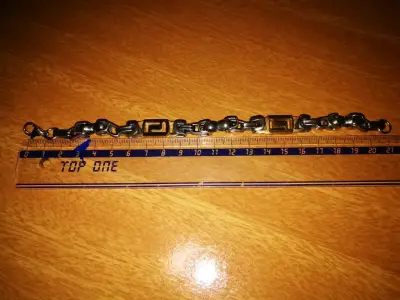 Hermosa pulsera de acero - miniatura 3