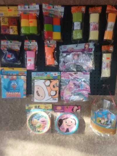 Vendo mas de 150 productos de cumpleaños - miniatura 1