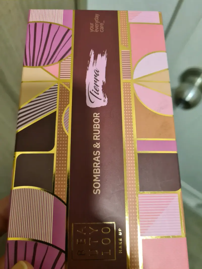 Paleta sombras y rubor - 1