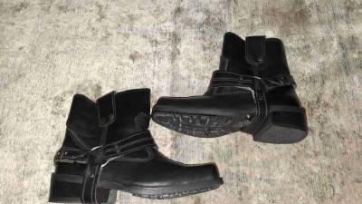 Botas de hombre - miniatura 3