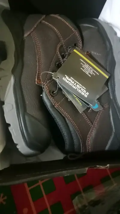 Zapatos de seguridad talla 41 - miniatura 3