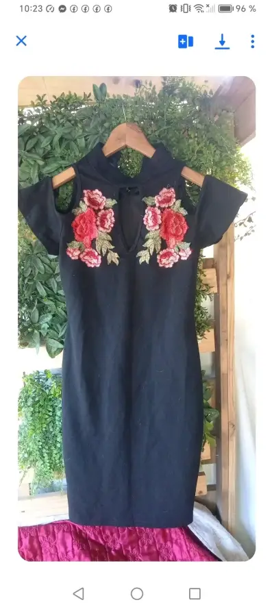 Hermoso vestido - miniatura 2
