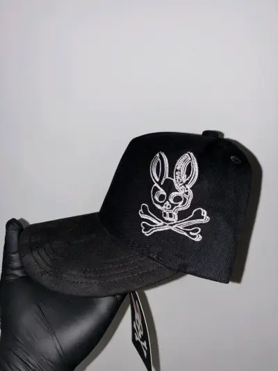 Gorra Playboy Negra Premium Streetwear - miniatura 1