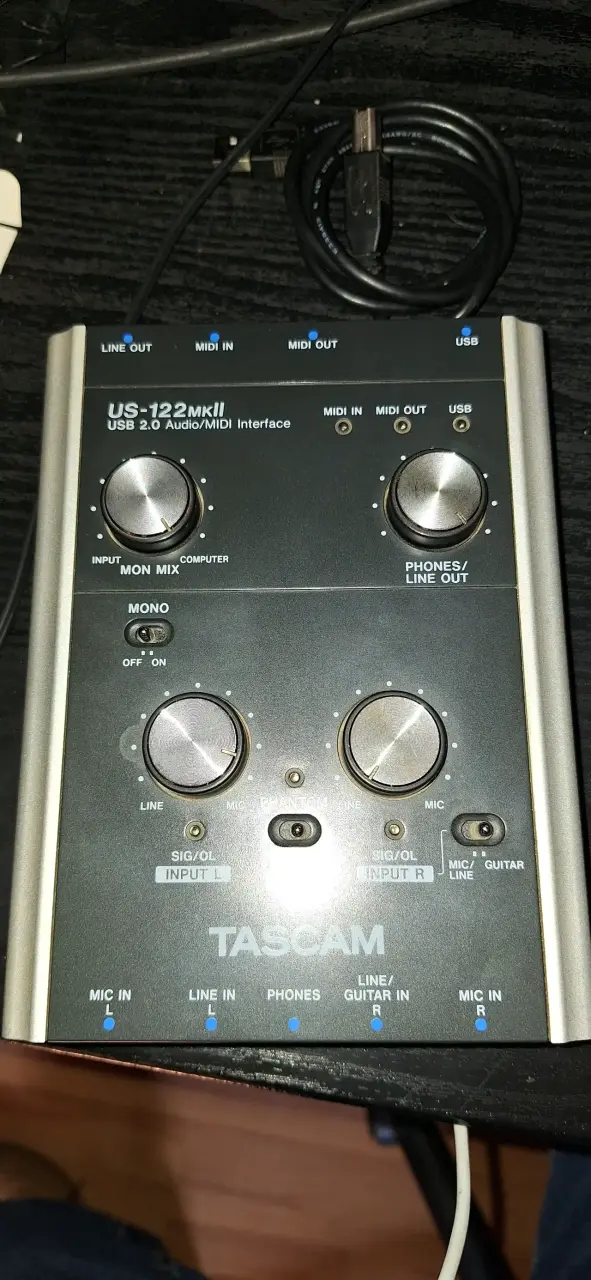Tascam Interfaz de audio - 2