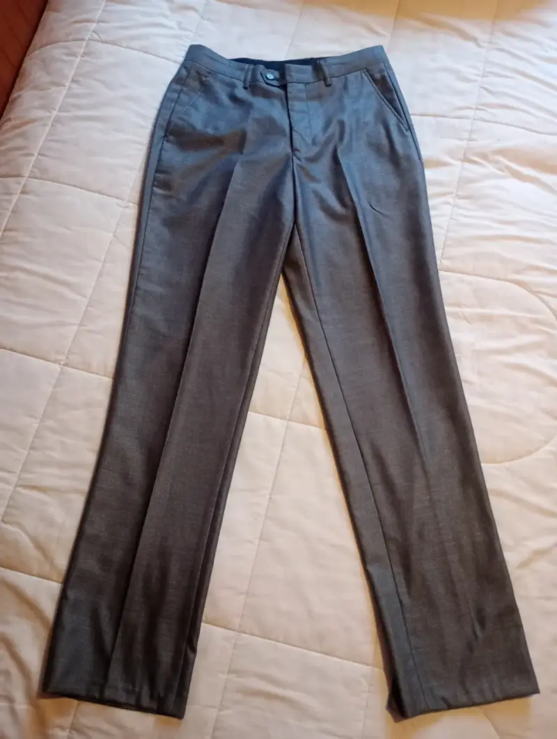 Se vende traje - 2