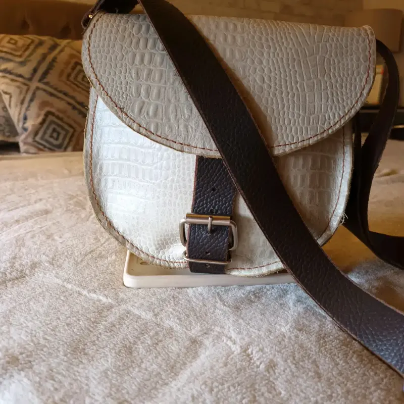 Bolso bandolera de cuero - 3
