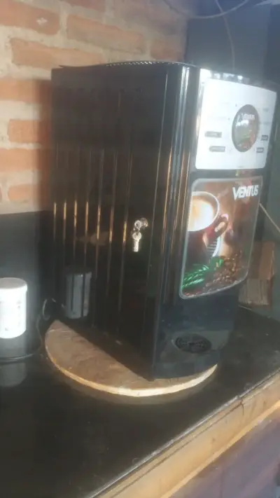 Se Vende Excelente Cafetera - miniatura 1