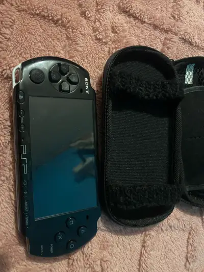 PSP 3001 casi nueva VoP X iPhone - miniatura 1