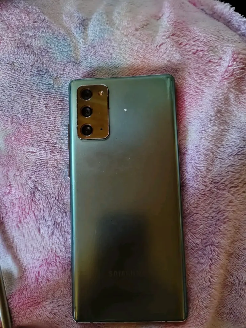 Se vende 2 teléfono (Samsung note 20 y Xiaomi 11T) - 2