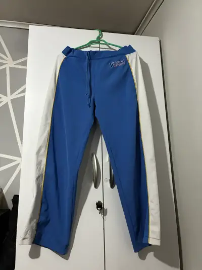Pantalón deportivo azul y blanco - miniatura 1