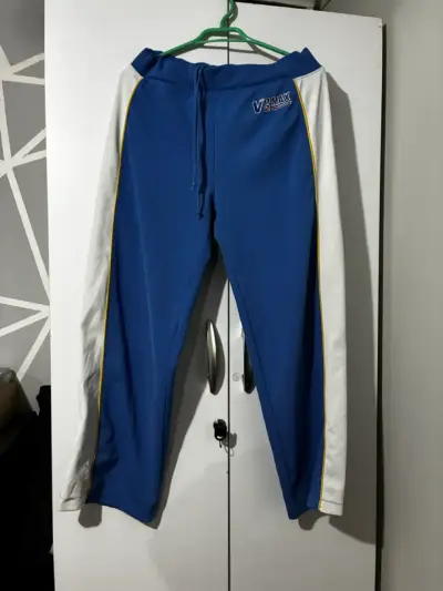 Pantalón deportivo azul y blanco - miniatura 2