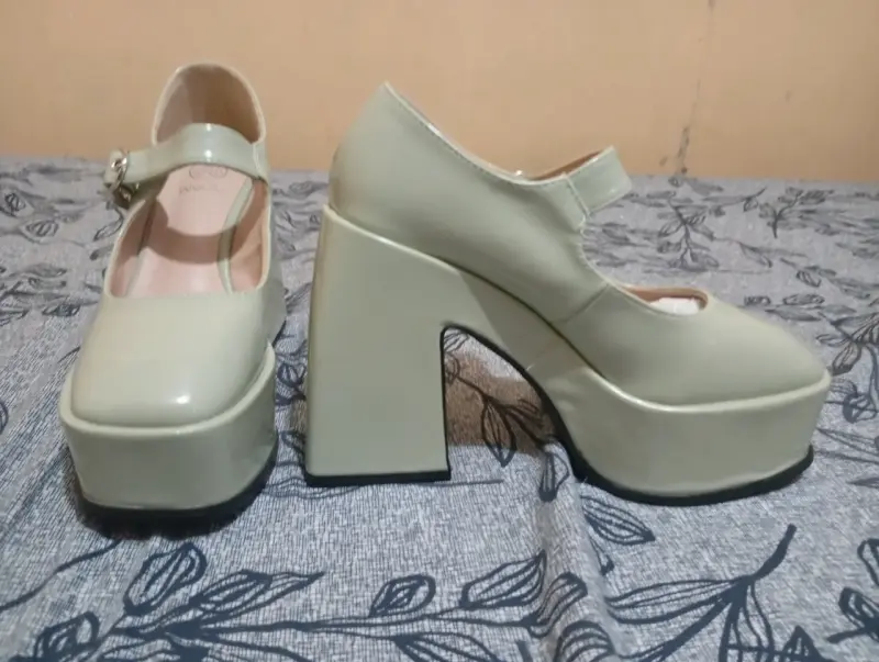 Zapatos Nuevos Mary Jane verde con correas - 2