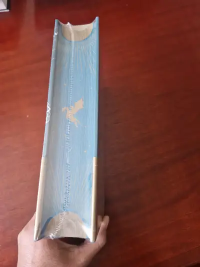 Libro 'Alas de Ónix' edición limitada - miniatura 2