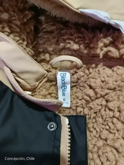 Parka infantil con capucha de dinosaurio - miniatura 2