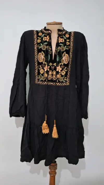Vestido bordado negro bohemio mara Sfera - miniatura 1