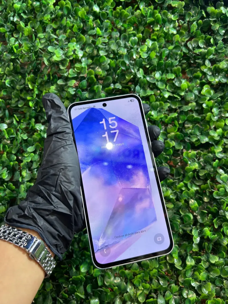 Smartphone de pantalla grande - 1