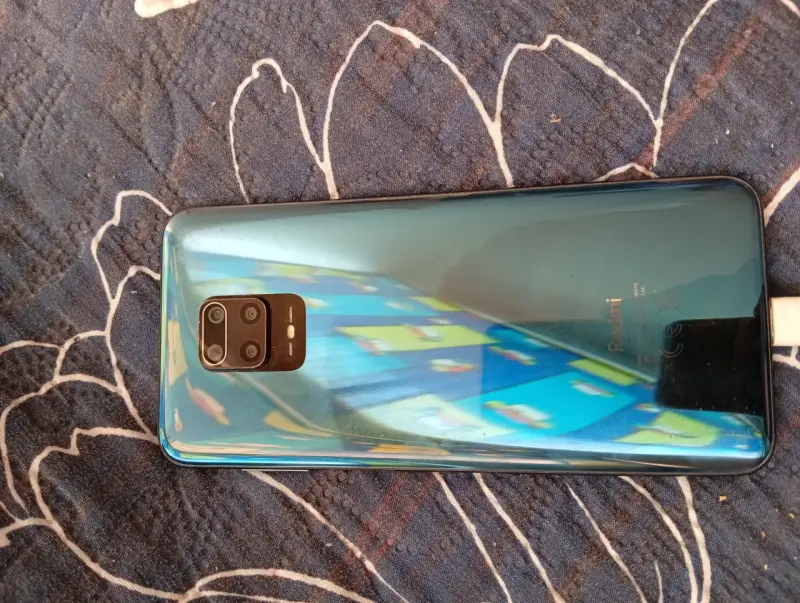 Smartphone Redmi usado - 1
