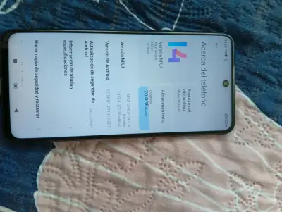Smartphone Redmi usado - miniatura 4