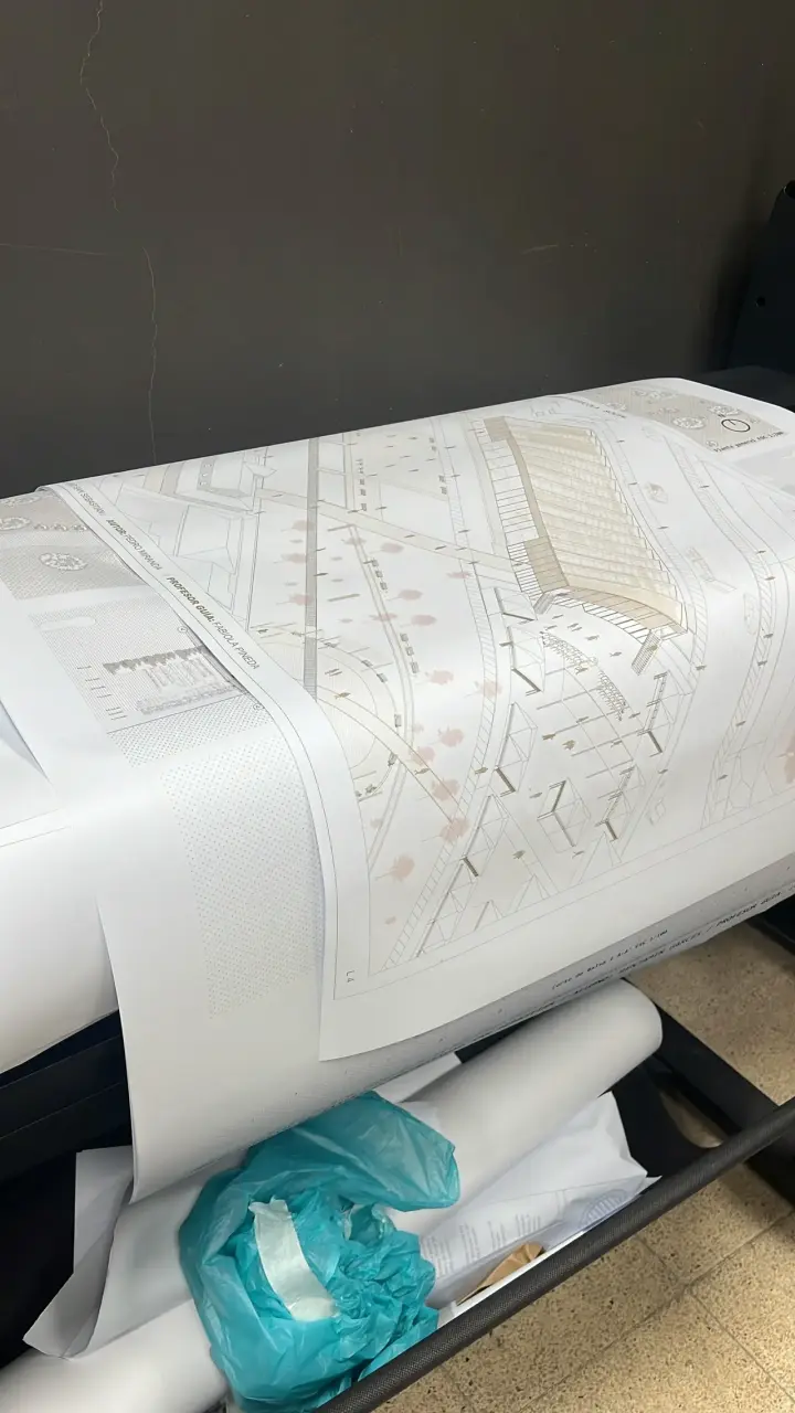 Plotter HP de gran formato - 3