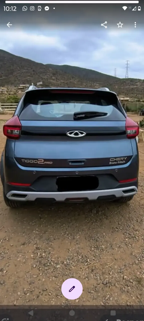 Auto SUV azul en buen estado - 2
