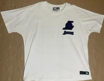 Polera blanca Lakers NBA - miniatura 1