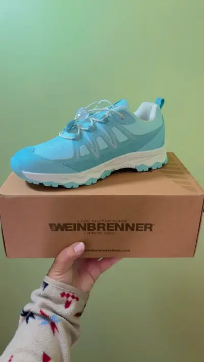 Zapatillas deportivas celestes - miniatura 3