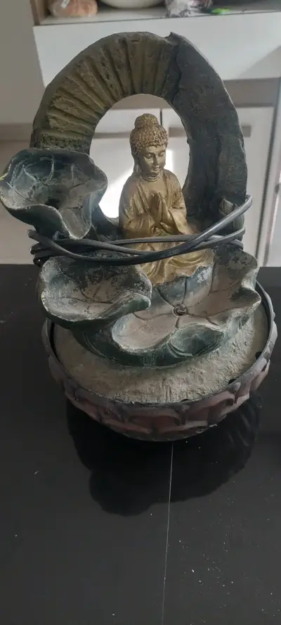 Fuente decorativa de agua deurativade Buda - miniatura 1