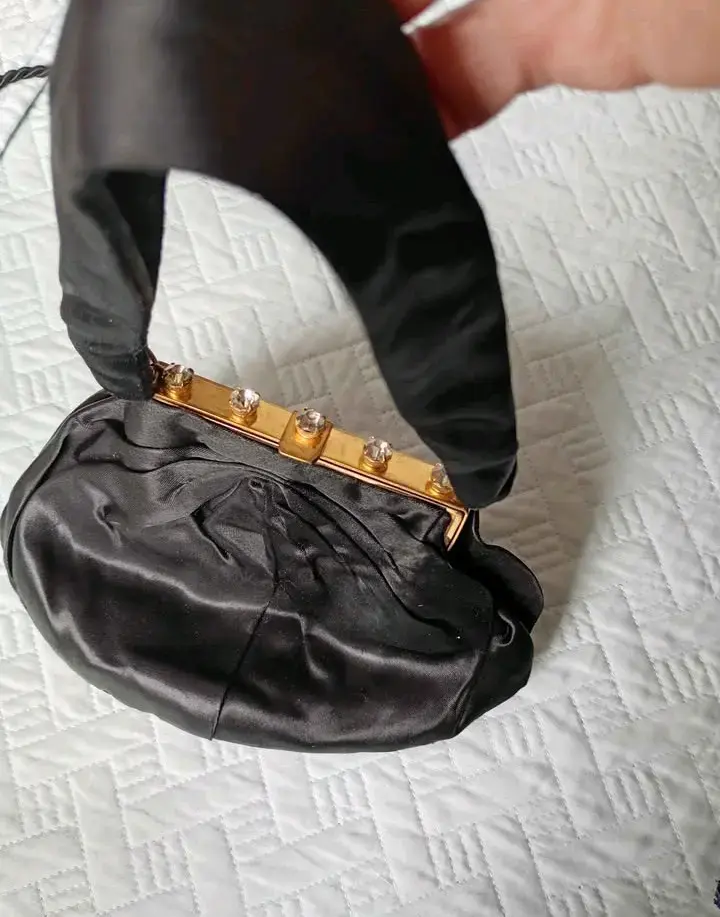 Cartera de mano negra satén - 2