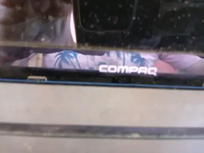 Laptop Compaq Presario CQ42 - miniatura 3