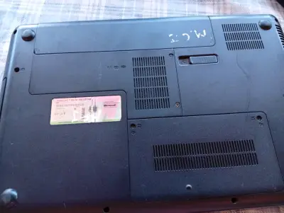 Laptop Compaq Presario CQ42 - miniatura 5