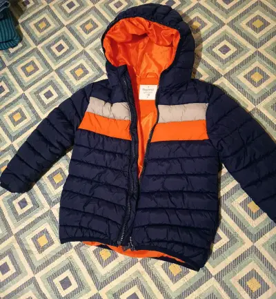 Chaqueta acolchada azul y naranja - miniatura 3