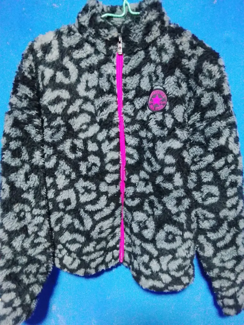 Polar cordero converse animal print