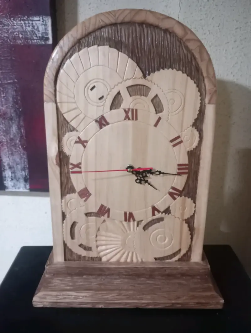 Reloj de madera decorativo - 3