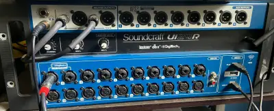 Consola de audio Soundcraft - miniatura 3