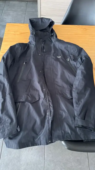 Chaqueta negra Lippi impermeable - miniatura 1