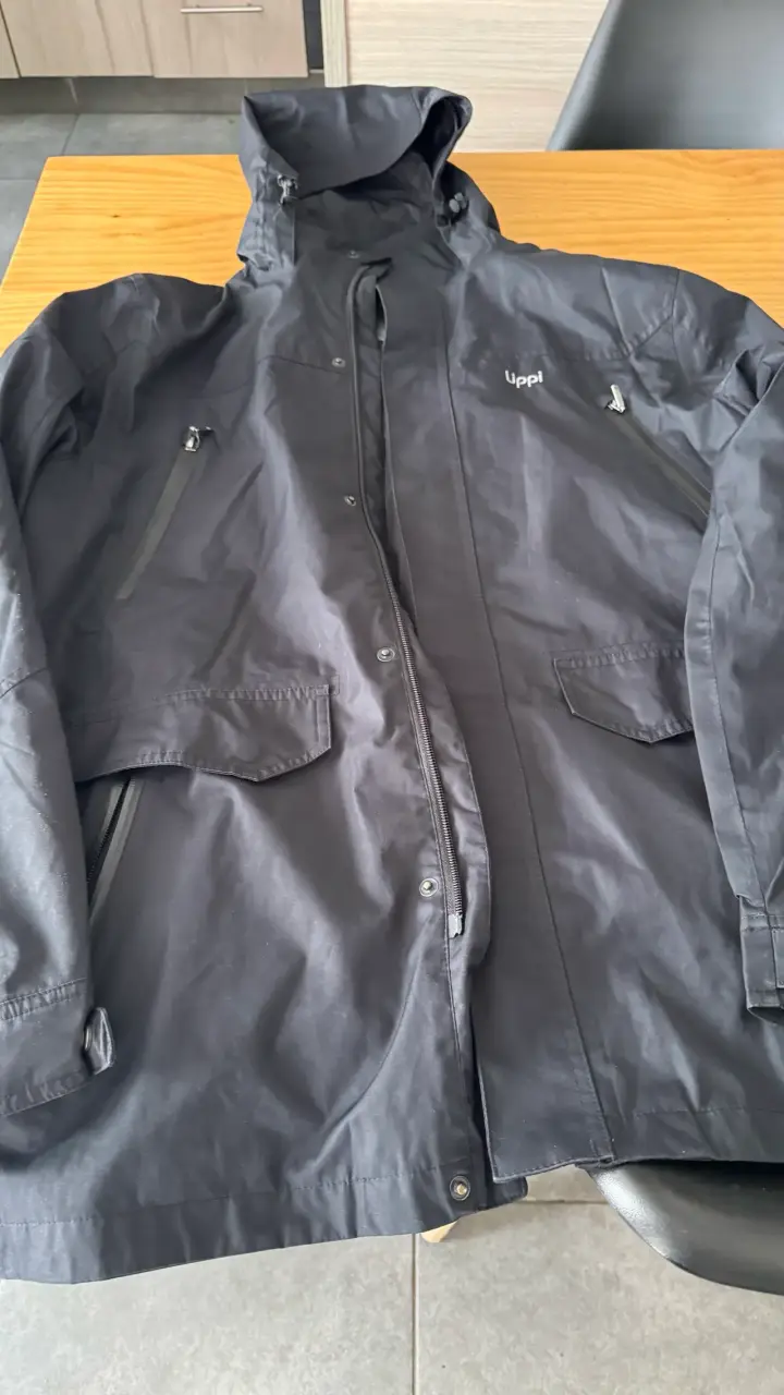 Chaqueta negra Lippi impermeable - 3