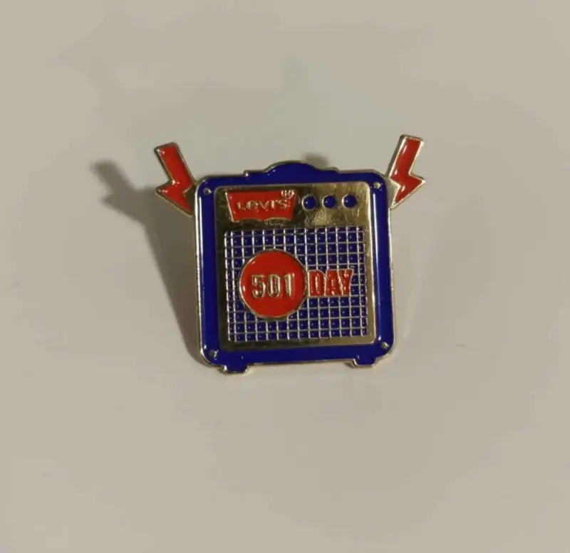 Pin Levi's 501 Day azul