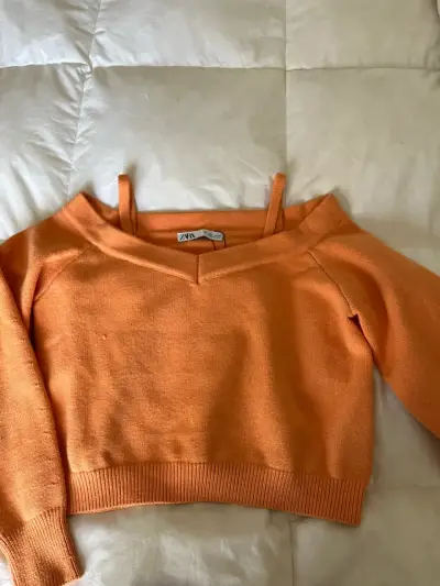 Suéter naranja con tirantes - miniatura 1
